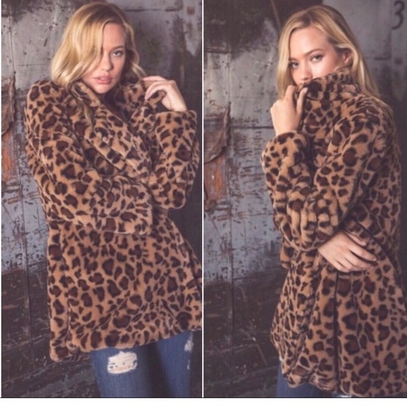 Faux Fur, Leopard print coat - Picture 4 of 10